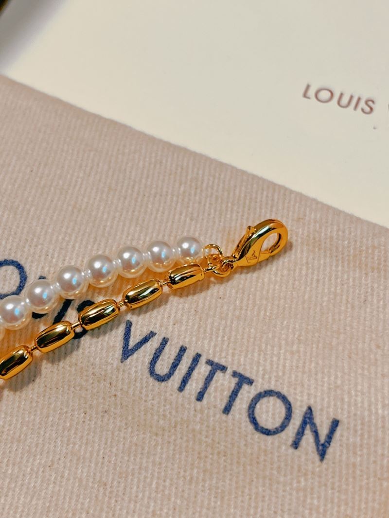 Louis Vuitton Necklaces